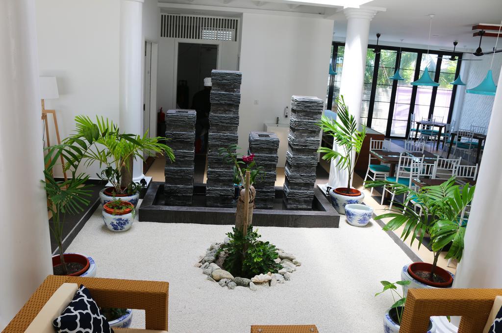 Crystal Sands Maafushi Exterior photo